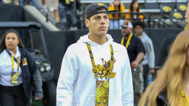 Devan Van Ness